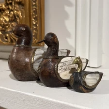 Vintage Ducks Hand Carved Wood Mother of Pearl Brass Inlay Set of 3