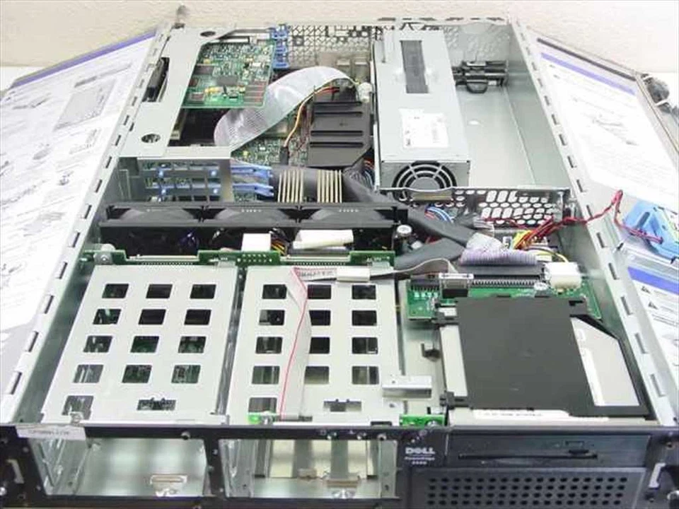 Dell Power Edge 2550 Pentium 3 1.13GHz CPU Server 2U 19" Rackmount CPSBN2 - SMP - Image 4 of 4