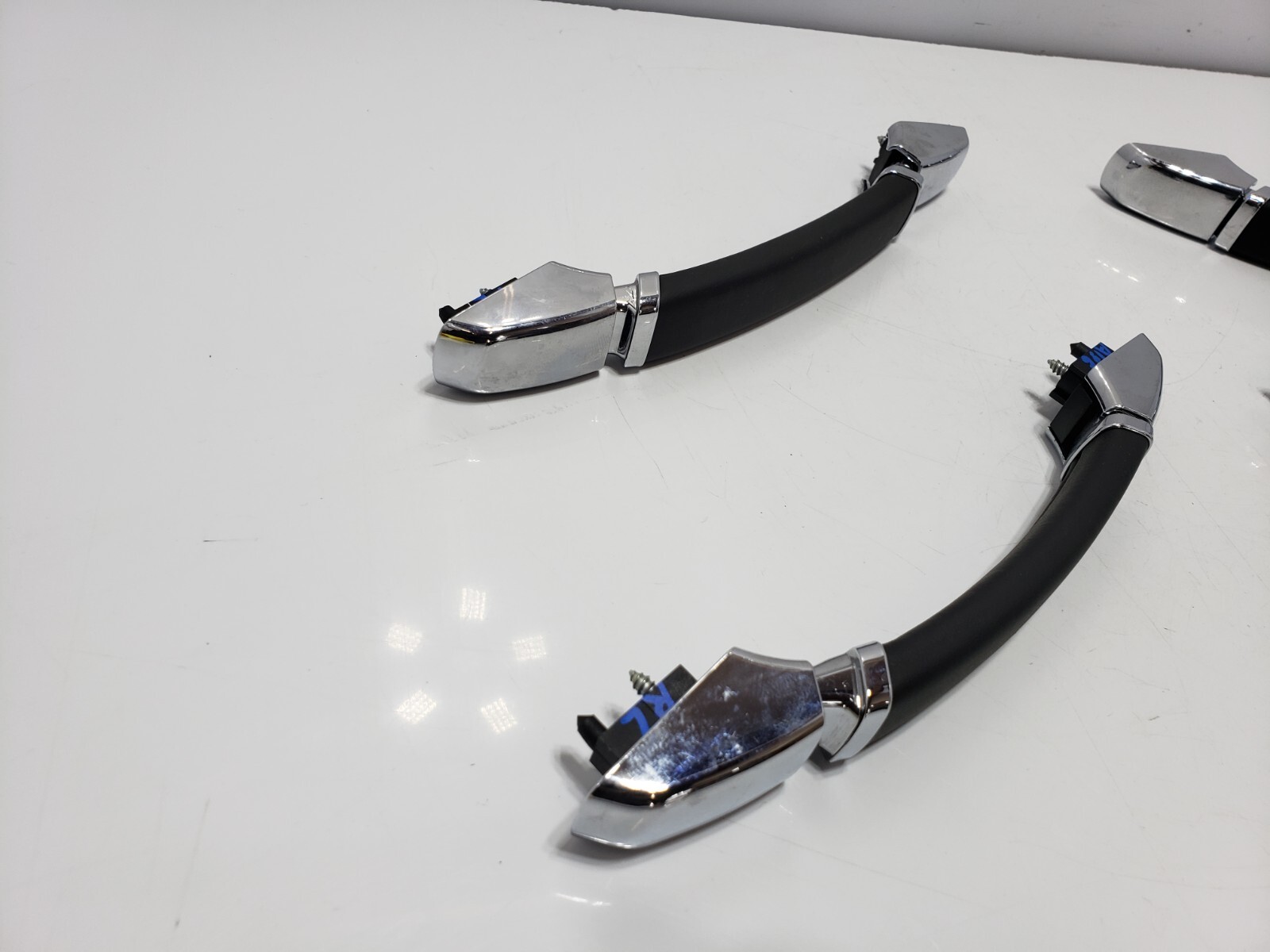 ✅ 10-18 OEM Rolls Royce Ghost RR4 Interior Roof Grab Handle Leather Chrome SET