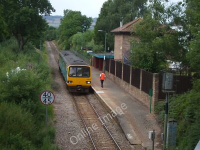 Foto 6x4 Richtung Süden Zug kurz davor, Heath Low Level Station zu verlassen, Cardi c2010