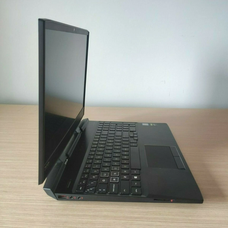 HP Omen 15-dc1036ns 15,6" 144Hz, i7 9750H, 16GB RAM, 1TB SSD GTX1660Ti - Imagen 2 de 4