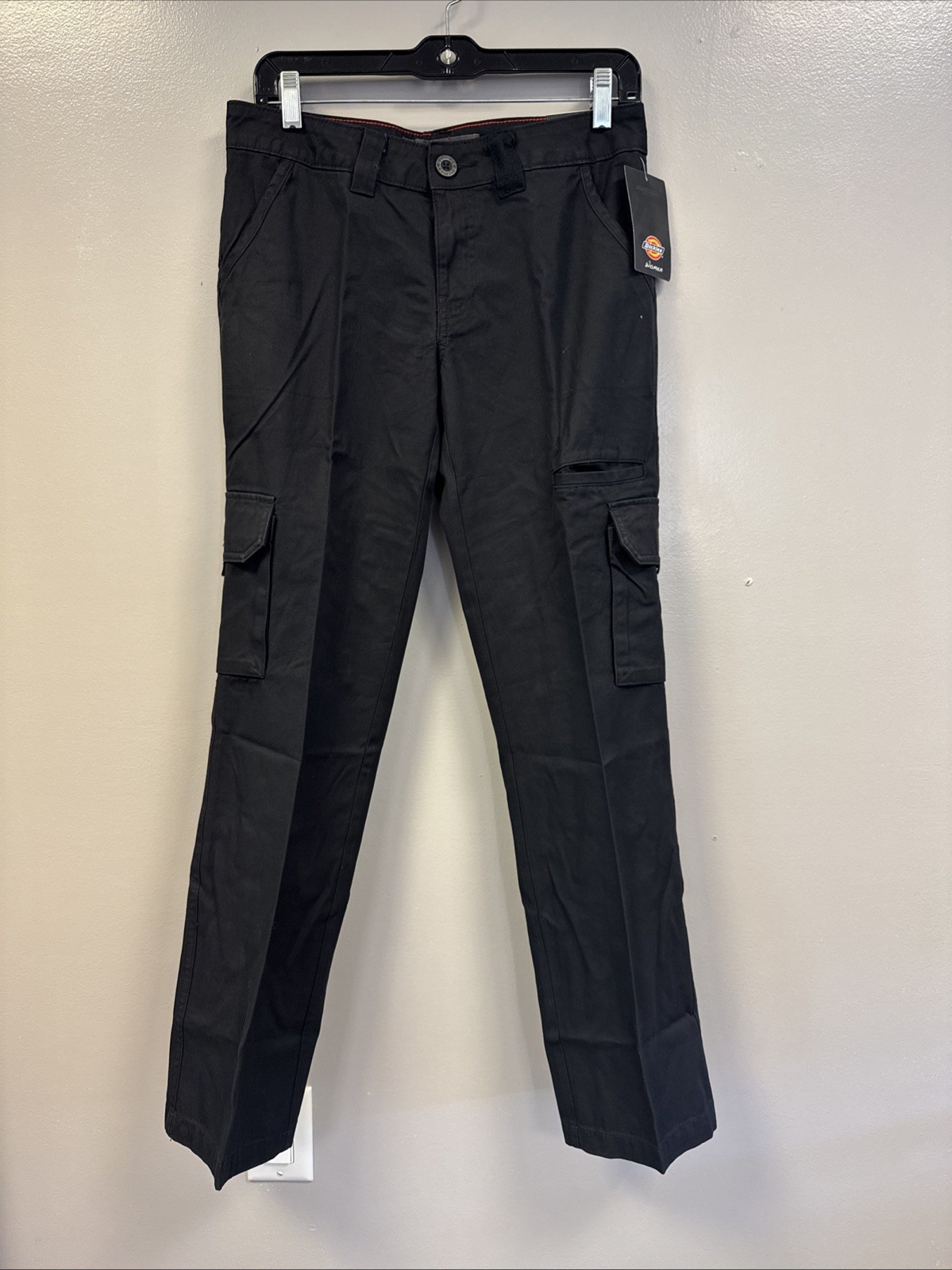 Dickies Women's Relaxed Fit Straight Leg Cargo Pants, Rinsed Black, 4 R