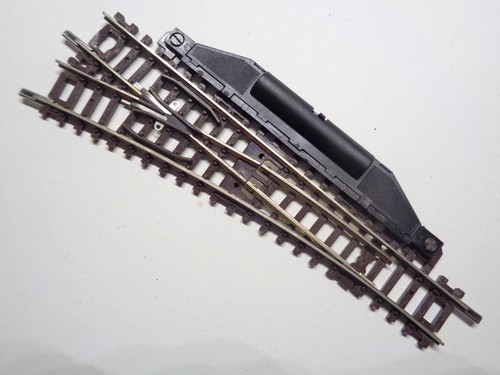 ROCO N manuelle Weiche L 15° (25354) | Condition: Gebraucht