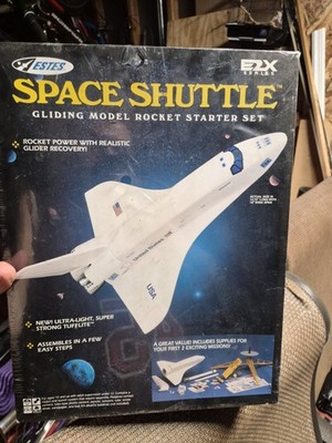 Gliding SPACE SHUTTLE, Estes Starter Kit EST 1467, circa 1994, OPENED, NO MOTORS