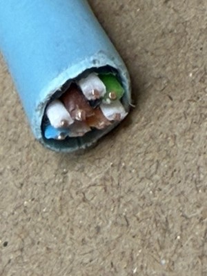 Excel (100-990) Cat 6A 1m langes UFTP-Kabel - Eisblau). Wählen Sie Ihre Länge