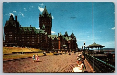Vintage 1958 Quebec Chateau Frontenac & Dufferin Terrace Postcard