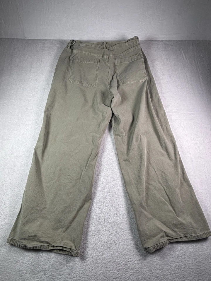 American Eagle Outfitters Capri Jeans Womens 16S Green Cotton Blend Low Rise - Image 2 of 4