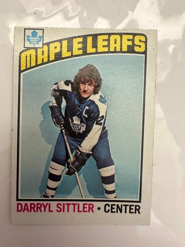 Darryl Sittler #207 1976 Topps card