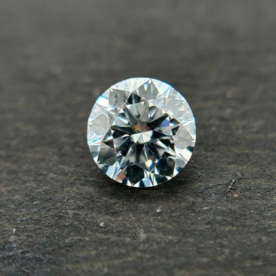 2 CT Natural White Diamond  Round Cut VVS1 D Grade Certified With free gift  11C