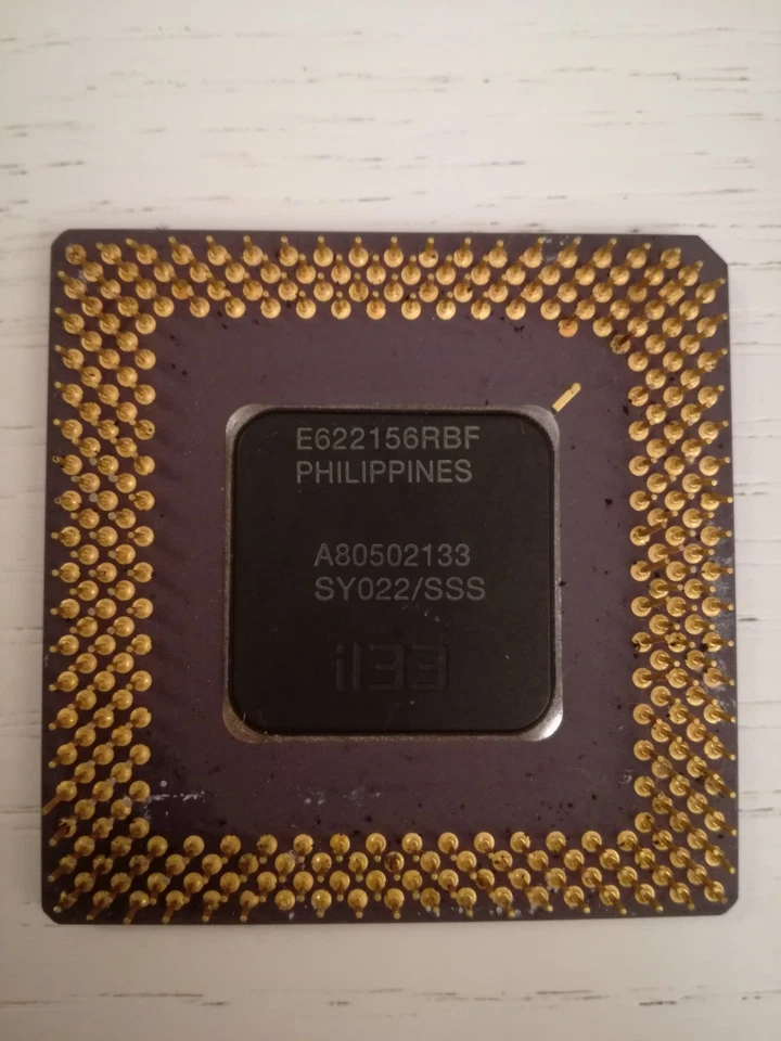 Intel Pentium 133MHZ SY022 A80502133 CPU Processor Socket 7 - Immagine 2 di 4