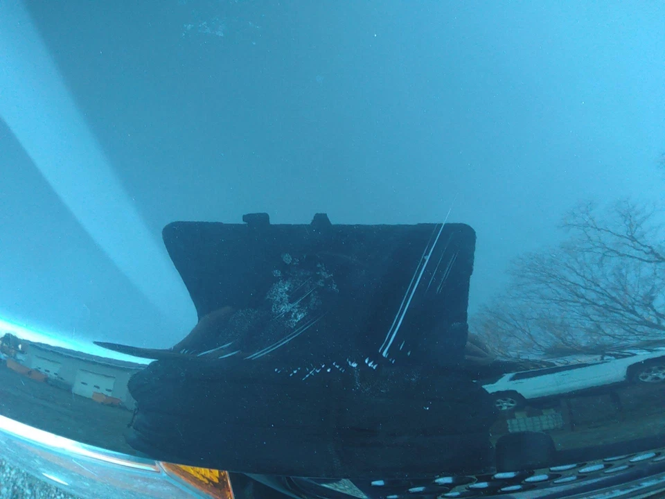 Hood FORD EXPLORER 11 12 13 14 15 Foto 3 de 4