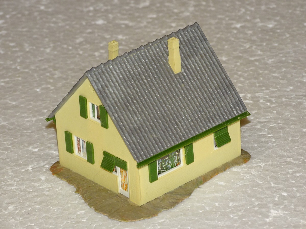 2 Immeubles FALLER HO – Maquettes Montées, Ville, Banque Vollmer