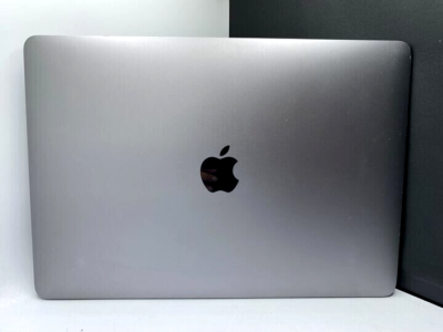 Apple MacBook Air A2337 Apple M1 8 CPU/ 8 GPU @ 3.2GHz 16GB RAM