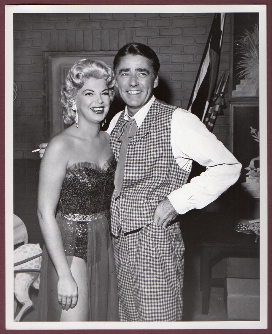 BARBARA NICHOLS as burlesque dancer PETER LAWFORD Orig Photo 8x10