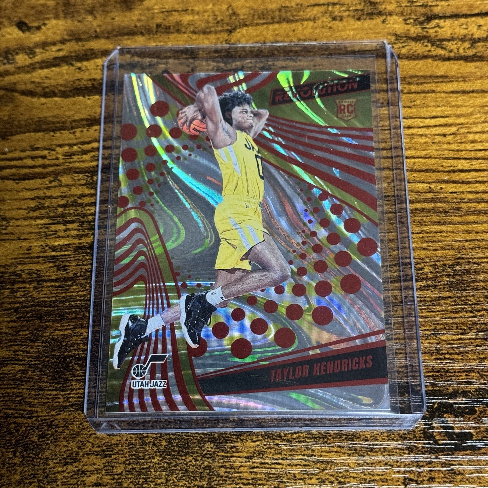 Taylor Hendricks 23-24 NBA Revolution Red Swirl SSP Rookie RC Parallel Jazz /199