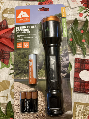 Ozark Trail 750 lumen LED hybrid flashlight, black New