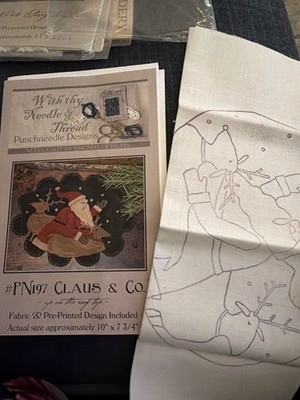 With Thy Needle & Thread Punchneedle PN197 Claus & Co Brenda Gervais NOS Santa