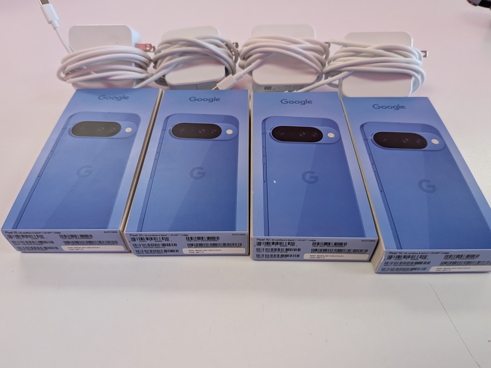 Google Pixel 10 - 128 GB - Indigo (T-Mobile) New in box