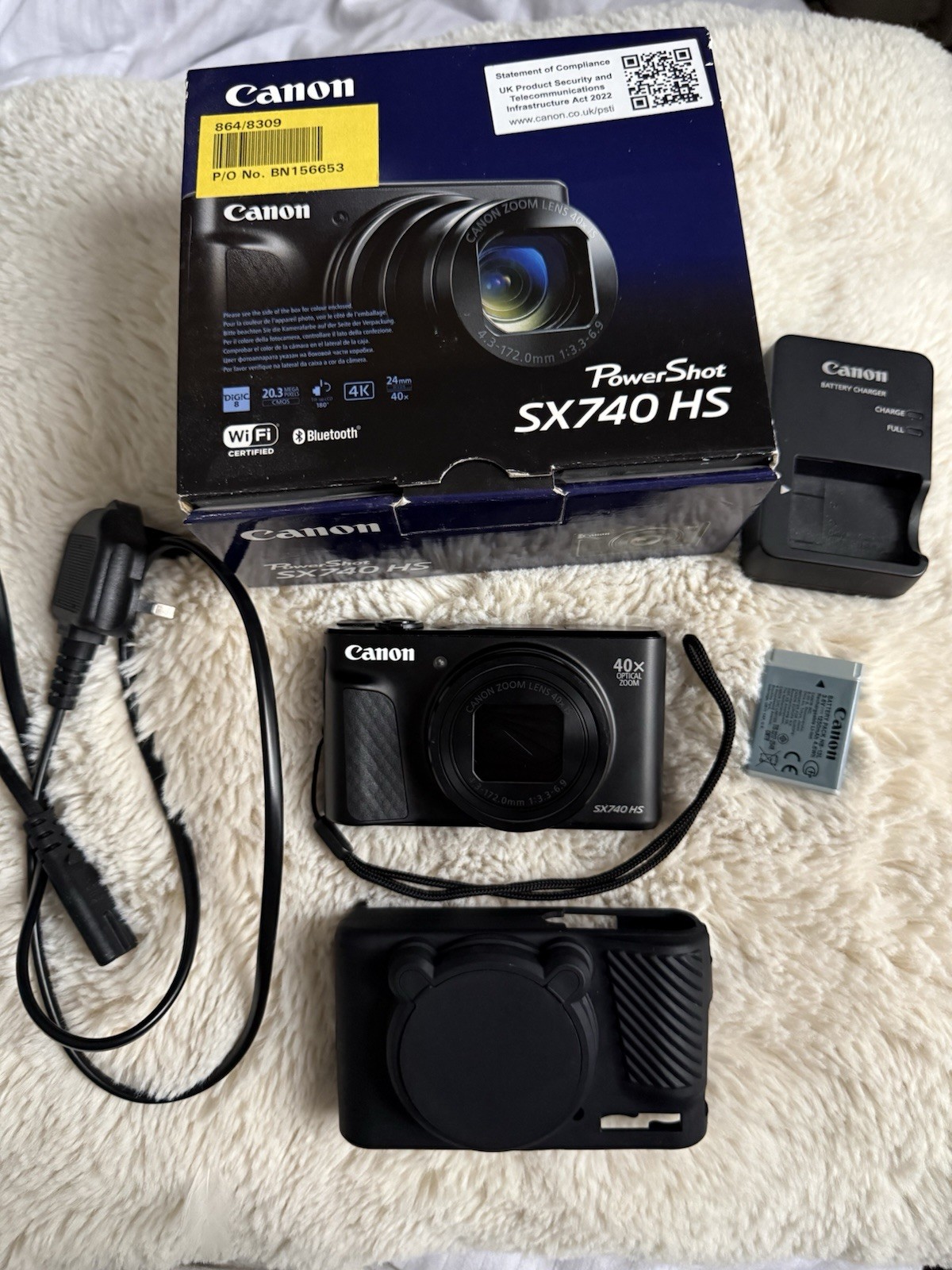Canon PowerShot SX740 HS 20.3MP Digital Camera - Black