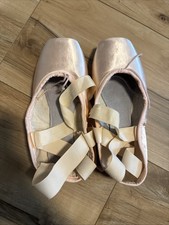 Suffolk Stellar Pointe Shoes 5.5 XXX Ballet Pointe Shoes W/ Inserts