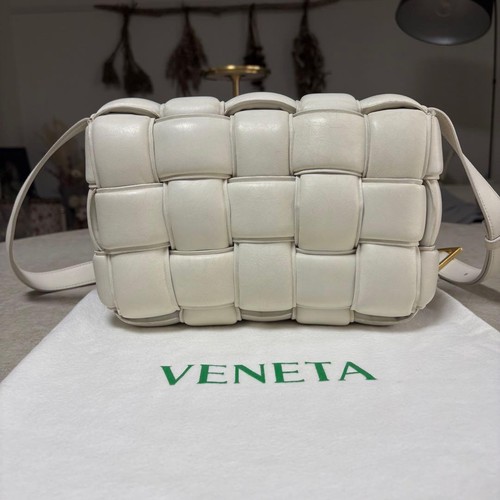 Borsa a tracolla Bottega Veneta cassetta imbottita gesso bianco originale Giappone Auth 042241 - Foto 4 di 10