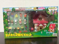 Animal Crossing Lets Make a Forest 2 Story House Red Figure 2001 w/Box Unopened