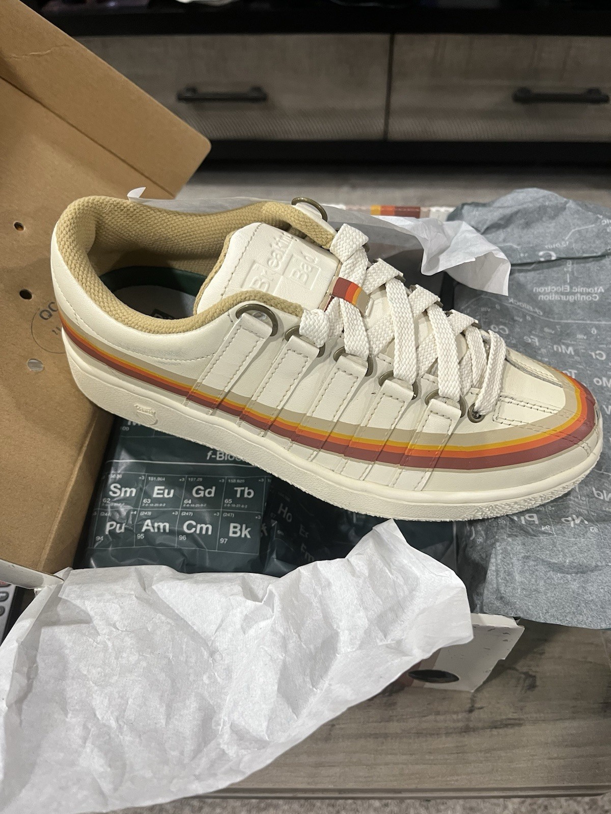 NEW 2019 K-Swiss Classic 2000 Breaking Bad Crystal Ship RV Women’s Size 9 Shoes image 4