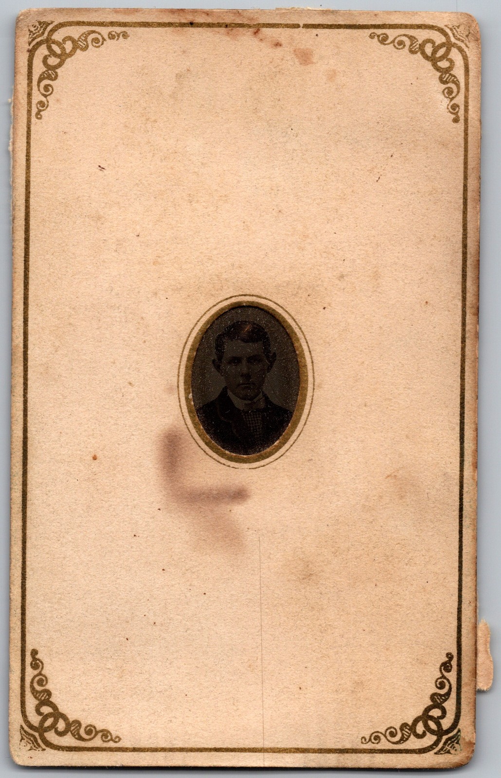 Antique 2.5X4in Tintype Circa 1870s Handsome Man In Suit New Jersey