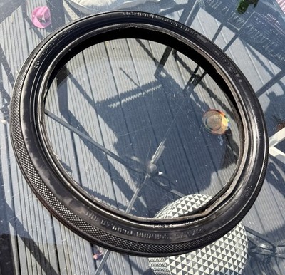 Made in China Schwinn Superior 16'' x 1.75 Vorderreifen