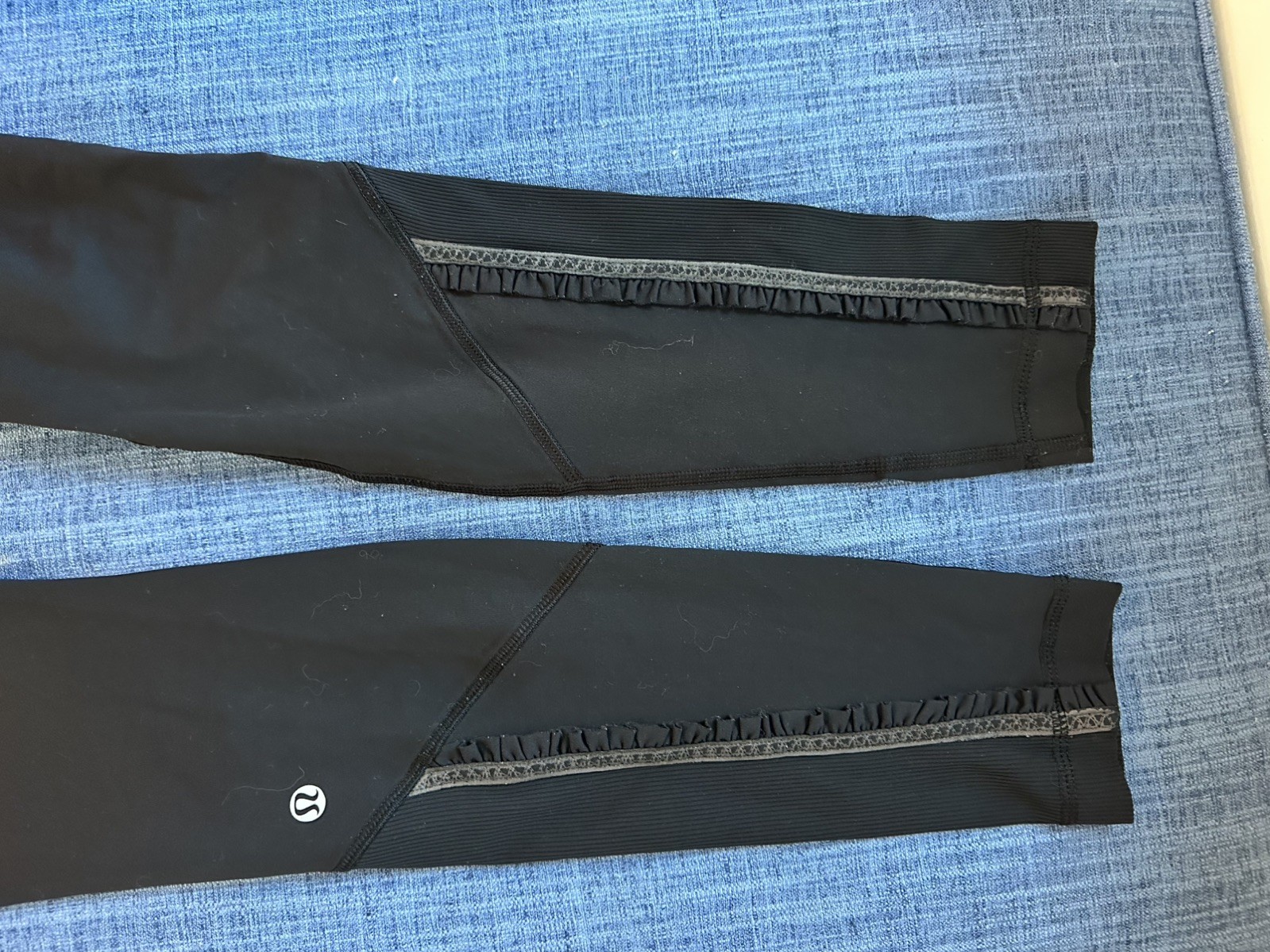 Lululemon Solid Black Full Length Woman’s Legging… - image 2