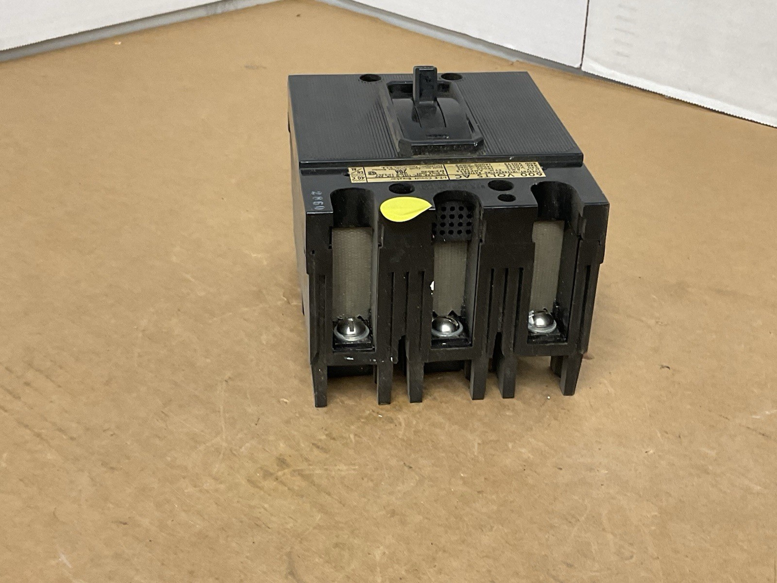 I-T-E CIRCUIT BREAKER  EF3-B020