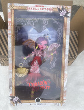 Mattel Creations Monster High Skullector Corazón Marikit Fashion Doll HXJ09-989