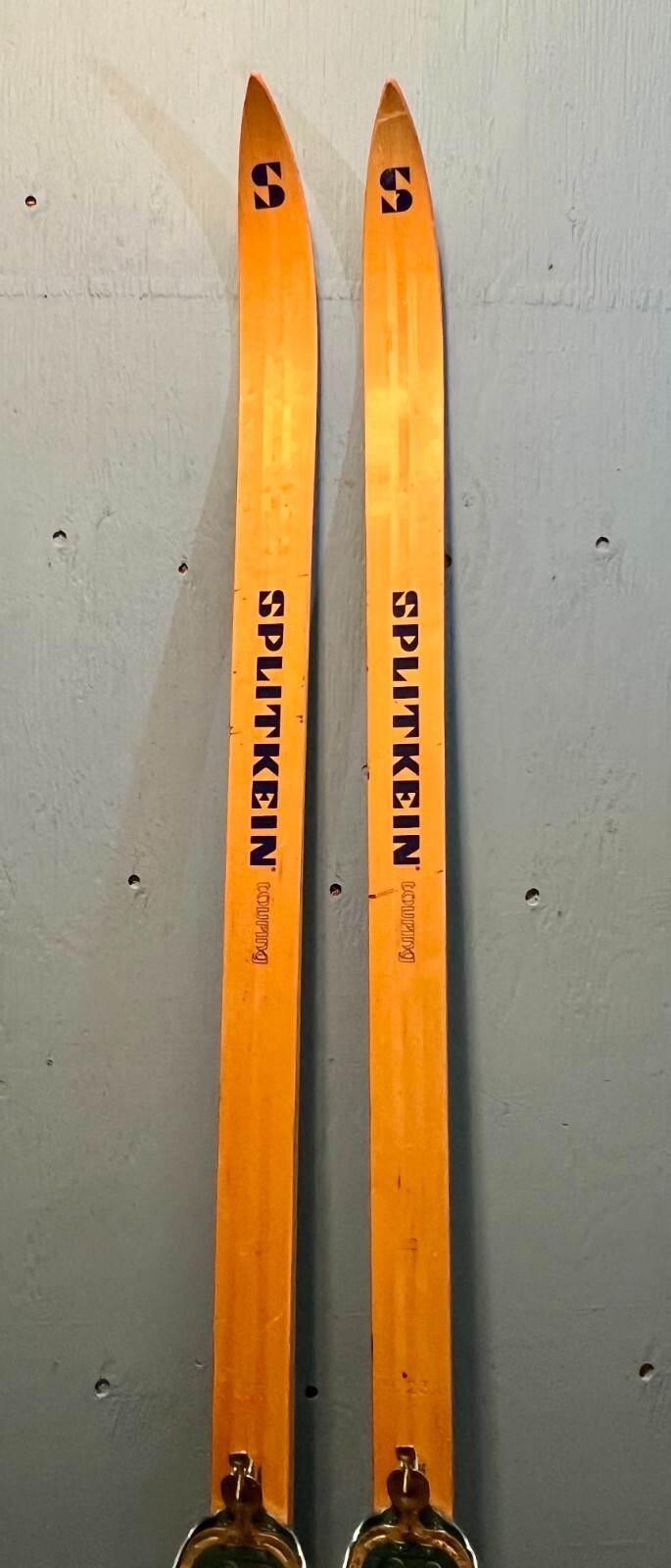 Great Old Wooden Snow Skis Vintage Measuring 77 inches Long Brown