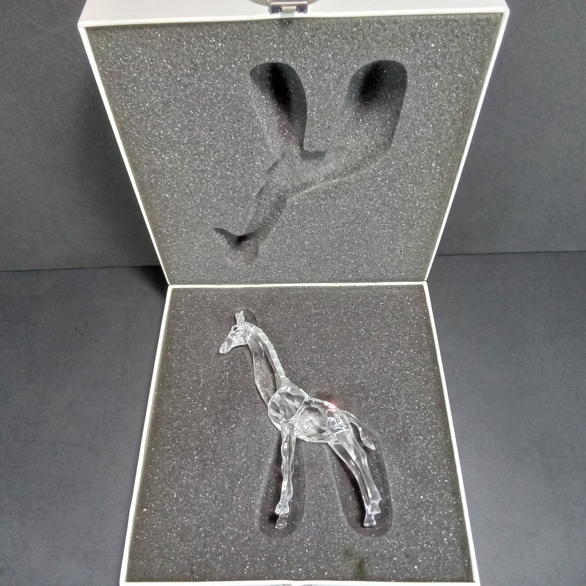 Swarovski Crystal Figurine BABY GIRAFFE 7603 Clear w/ Box 5.5