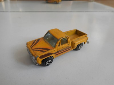 Yatming Chevy Stepside Truck in Gelb