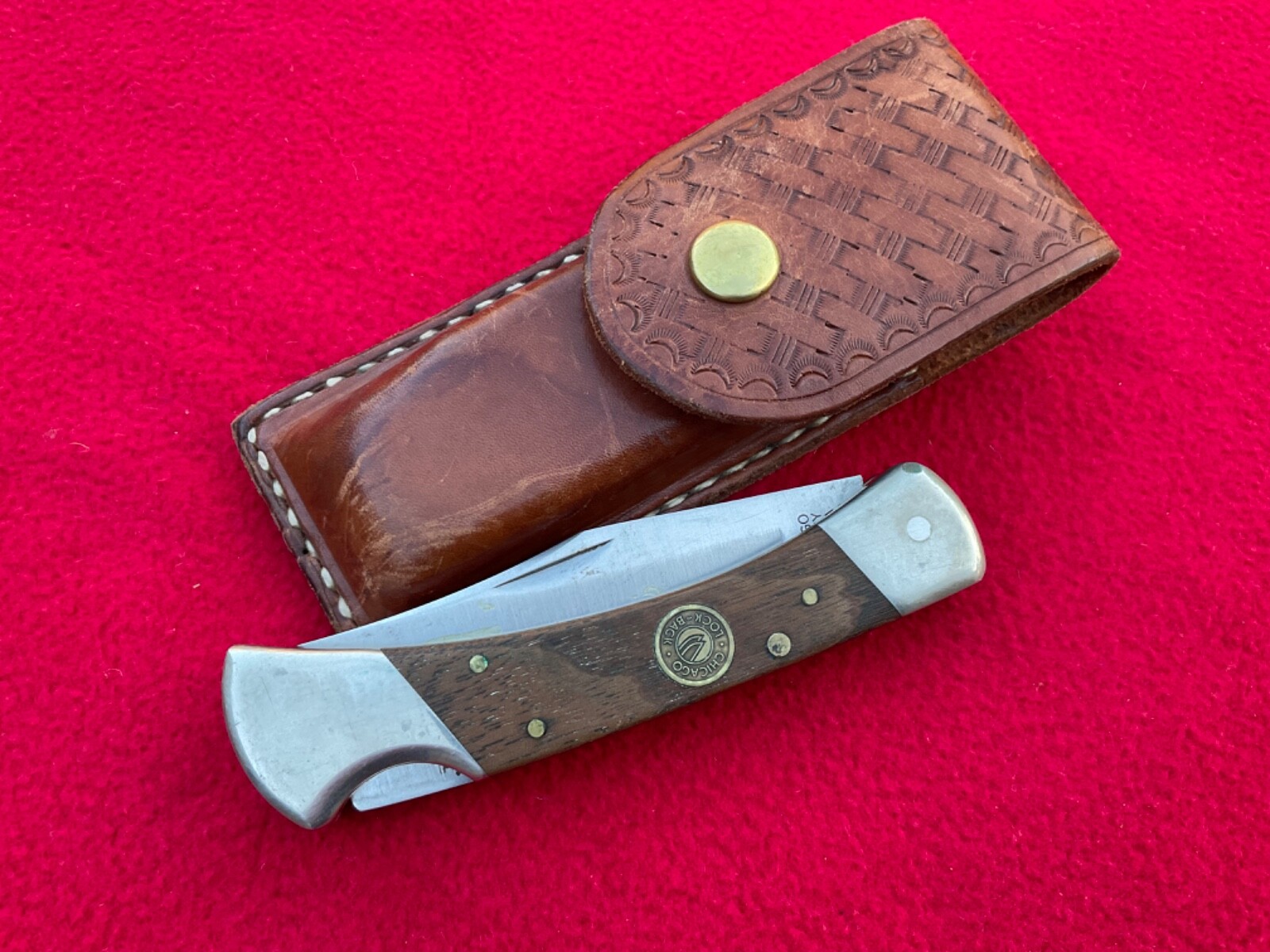 vintage Chicago Cutlery l36 USA pocket knife lock back blade 110