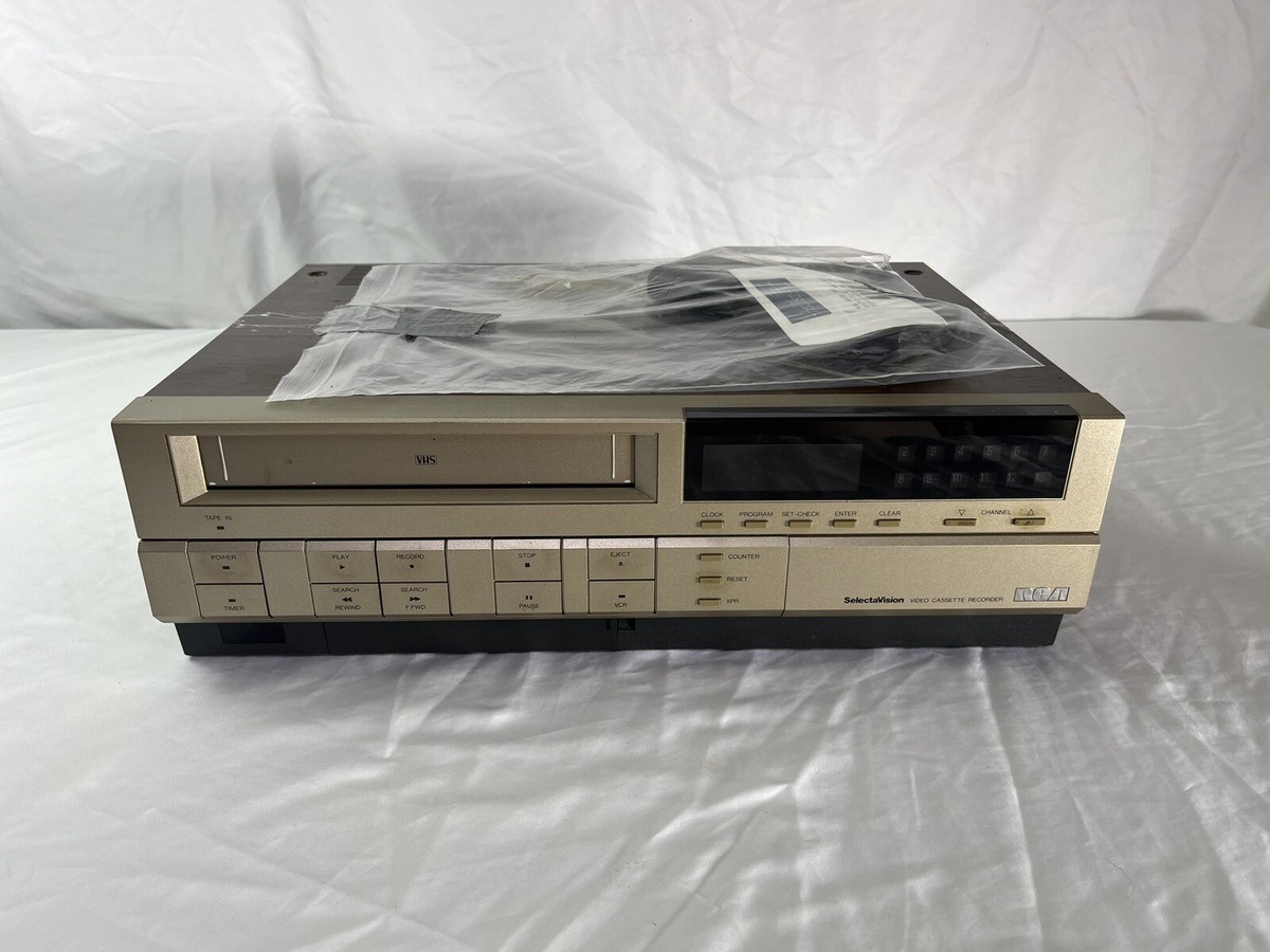 RCA SelectaVision VKT325 VCR Video Cassette Recorder With remote
