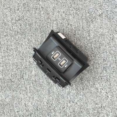 2014-2020 Mercedes-Benz W222 S Rear Central Console Housing USB