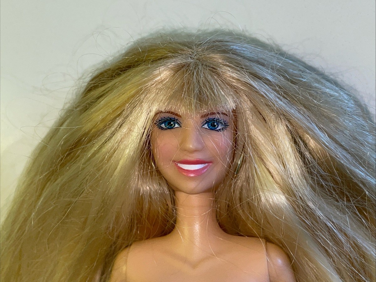 2007 Mattel Singing Hannah Montana Barbie Doll Works Blonde Blue