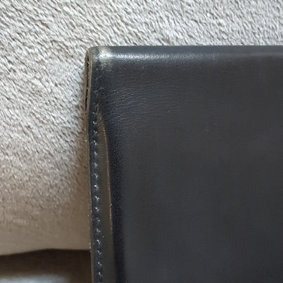复古古驰黑色皮革照片卡夹钱包经典马位闭合 — 第 4/4 张图片