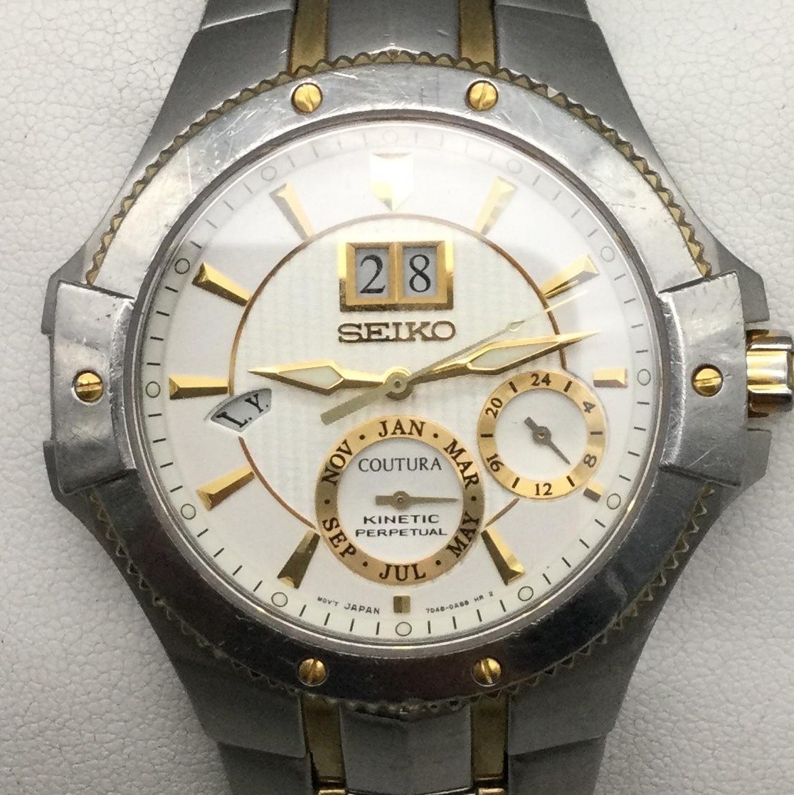 Seiko Coutura Kinetic Perpetual Mens Watch 44mm Two Tone 7D48-0AB0
