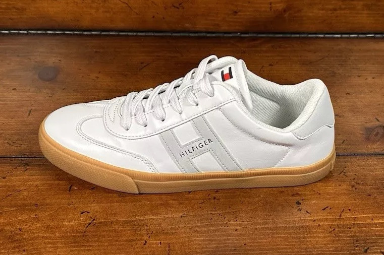 Tommy Hilfiger Women Sneakers