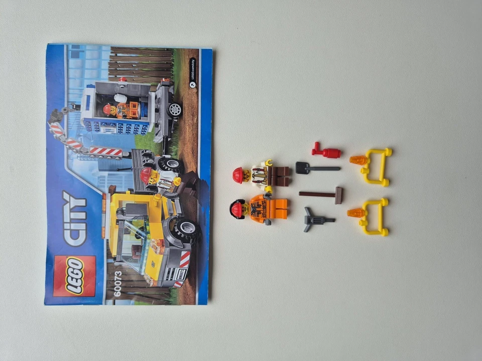 LEGO City 60073 Service Truck, foto 3 di 5