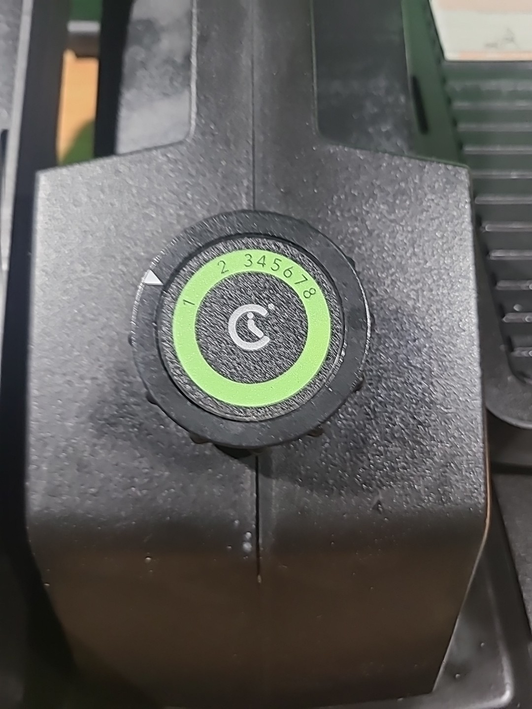 Cubii JR2 F3B2 Compact Seated Elliptical Under-Desk Portable 