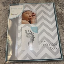 Pearhead Chevron Baby Book with Clean-Touch Ink Pad - Grey Newborn- 5th Birthday