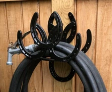 Farmhouse Metal Horseshoe Garden Hose Holder | Rustic Outdoor Decor | Country