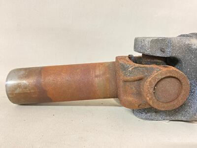 2014 Silverado 3500 Rear Driveshaft Slip YOKE ONLY 30 Spline 6.6L Allison 4x4