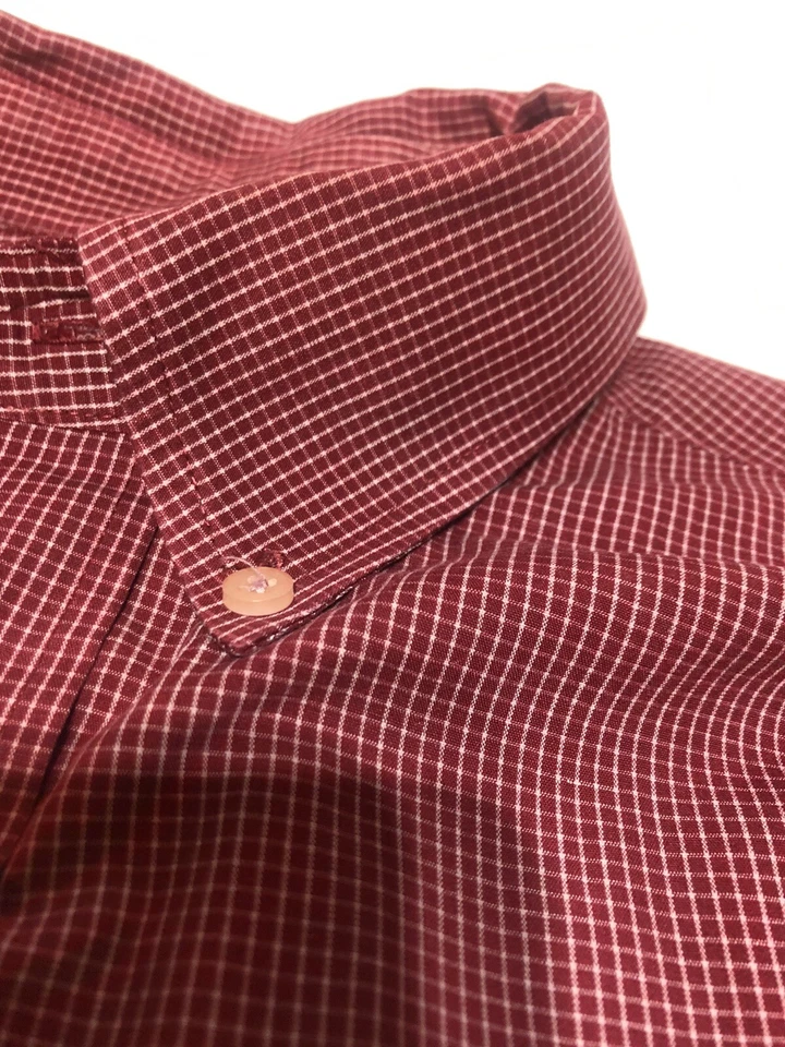 Camisa de vestir Consensus para hombre manga larga abotonada roja a cuadros talla M Foto 4 de 4