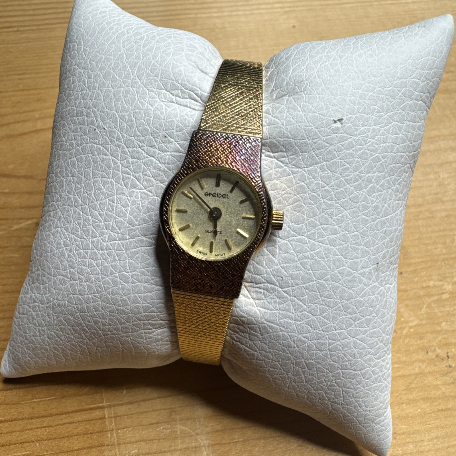 Vintage SPEIDEL Watch Swiss Movement Ladies Quartz 17 mm Red Tone Case New Batt