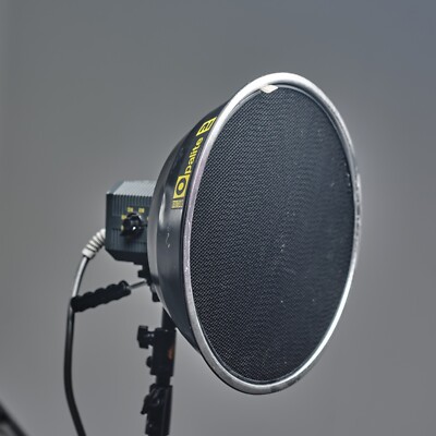 Balcar Opalite Beautydish mit Waabe und Diffusor